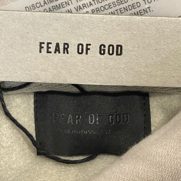 Fear Of God ESSENTIALS Hoodie- SOB Rock 2022 Tour - Rare - Size L - NWT - Picture 10 of 12